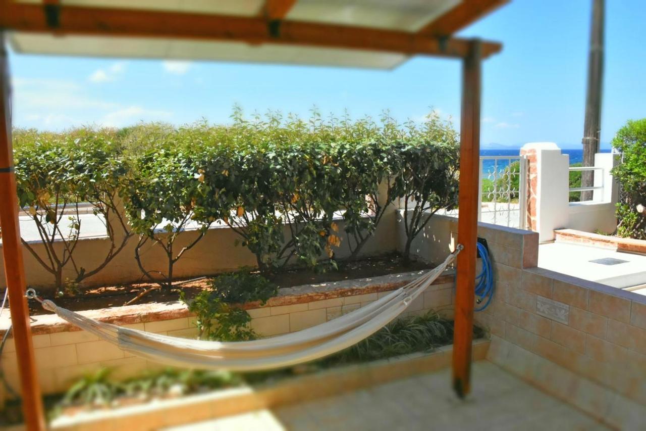 Seaside Studio Meltemi Rafina  Exterior photo